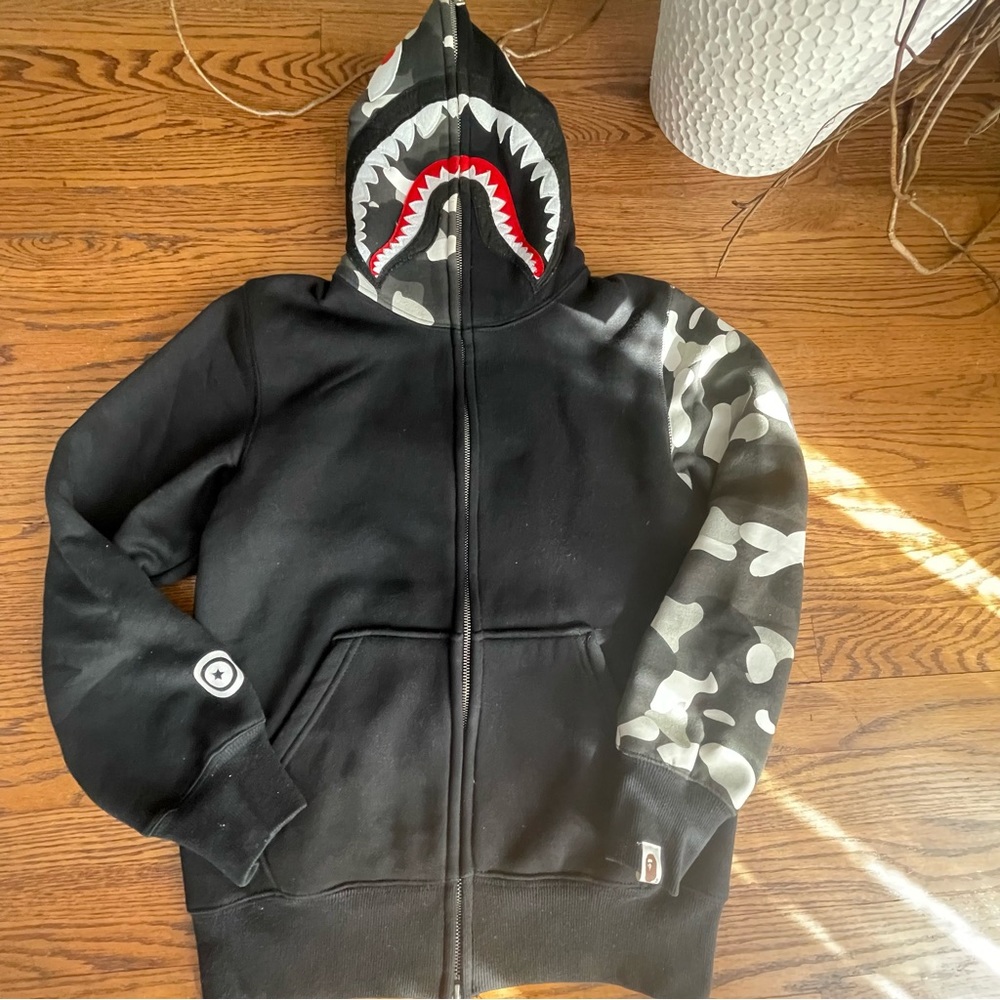 Copy A Bathing Ape sweatshirt size small